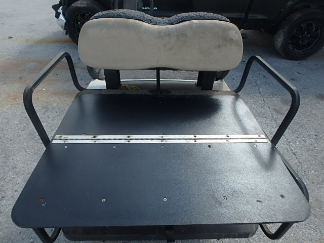 P00441448708 - 2016 CABIN TRAILER GOLF CART TWO TONE photo 9