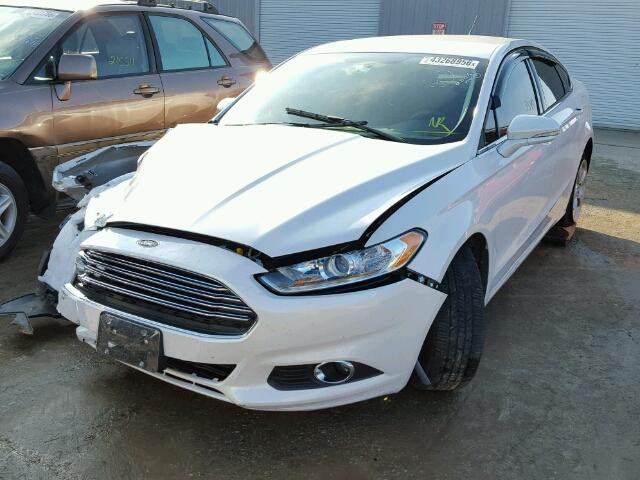 3FA6P0H70GR355354 - 2016 FORD FUSION SE WHITE photo 2