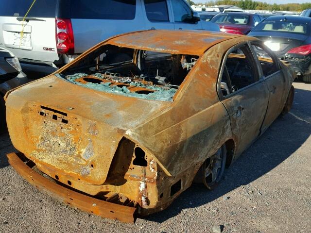 3FAHP0HA3AR158299 - 2010 FORD FUSION SE BURN photo 4