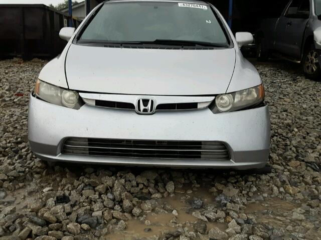 1HGFA16577L094792 - 2007 HONDA CIVIC LX SILVER photo 9