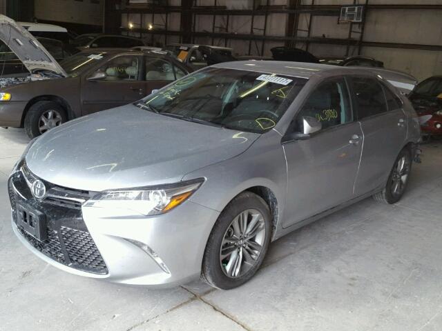 4T1BF1FK9GU223769 - 2016 TOYOTA CAMRY LE SILVER photo 2