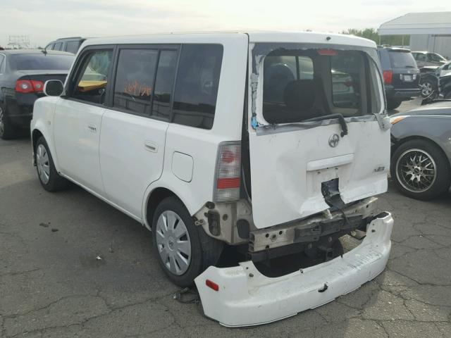 JTLKT324X64127247 - 2006 TOYOTA SCION XB WHITE photo 3