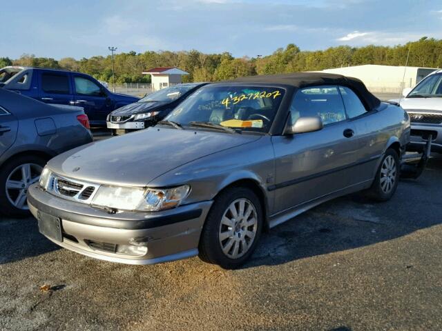 YS3DF78K817007164 - 2001 SAAB 9-3 SE GRAY photo 2