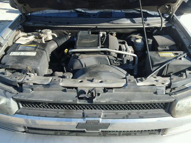 1GNDS13S942275107 - 2004 CHEVROLET TRAILBLAZE SILVER photo 7