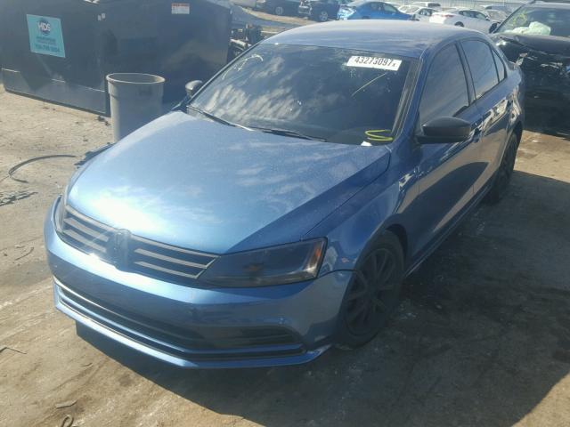 3VWD67AJ3GM266584 - 2016 VOLKSWAGEN JETTA SE BLUE photo 2