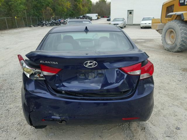 5NPDH4AE8DH408234 - 2013 HYUNDAI ELANTRA GL BLUE photo 9