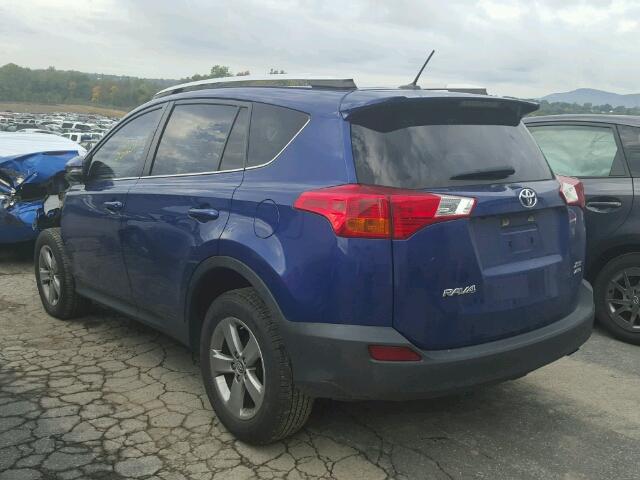 2T3RFREV9FW320968 - 2015 TOYOTA RAV4 XLE BLUE photo 3