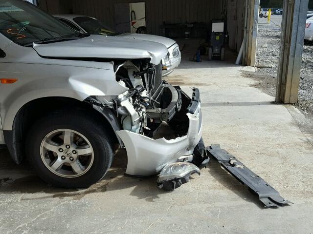 5FNYF28746B030854 - 2006 HONDA PILOT EX SILVER photo 9