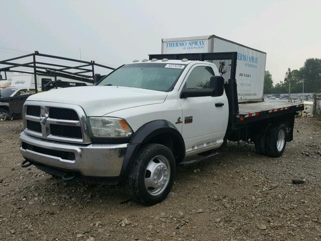 3C7WRLEL9FG660291 - 2015 RAM 4500 WHITE photo 2