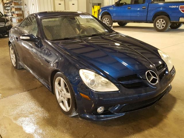 WDBWK54F28F173736 - 2008 MERCEDES-BENZ SLK 280 BLUE photo 1