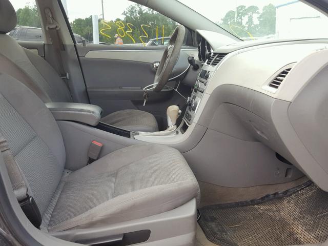 1G1ZB5E15BF158052 - 2011 CHEVROLET MALIBU LS Boz foto 5