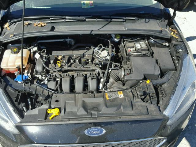 1FADP3F25GL376375 - 2016 FORD FOCUS SE BLACK photo 7