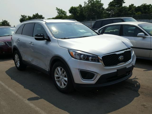 5XYPGDA59HG226409 - 2017 KIA SORENTO LX SILVER photo 1