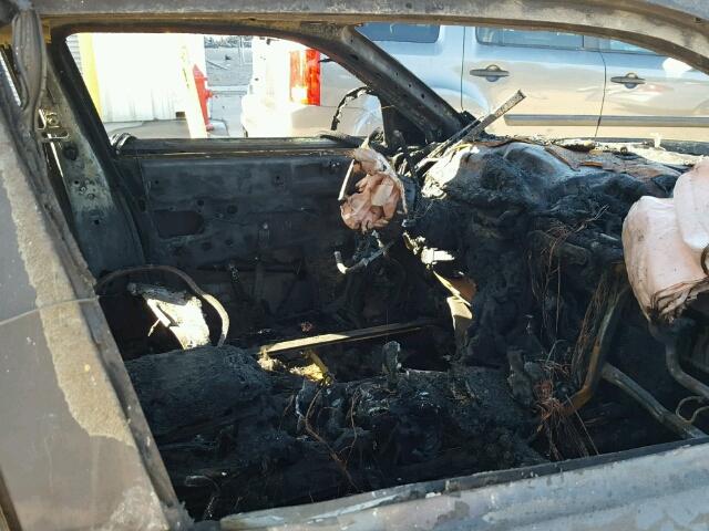 2C3CA5CV8AH195877 - 2010 CHRYSLER 300 BURN photo 5