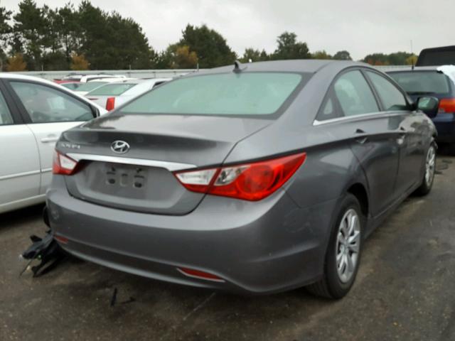 5NPEB4AC2BH053448 - 2011 HYUNDAI SONATA GRAY photo 4