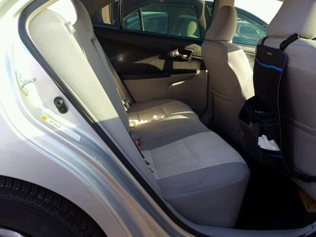 4T1BF1FK9CU012517 - 2012 TOYOTA CAMRY BASE SILVER photo 6