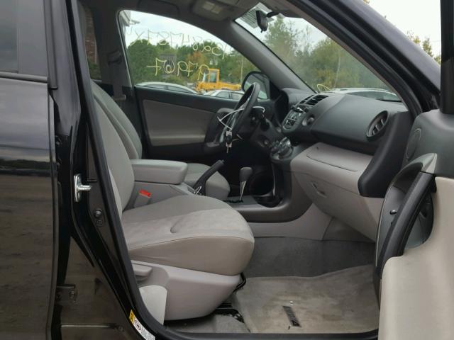 2T3JF4DV2BW087236 - 2011 TOYOTA RAV4 黑色 照片 5