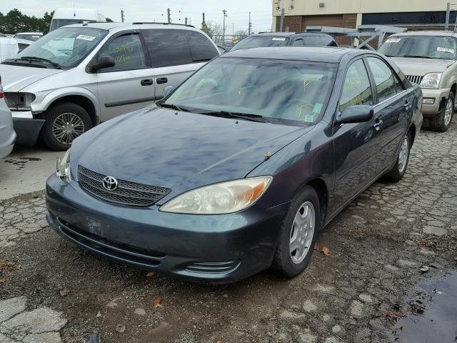 4T1BF32K52U529247 - 2002 TOYOTA CAMRY LE მწვანე ფოტო 2