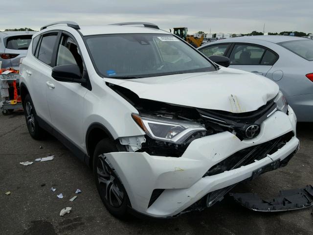 JTMBFREV0HD204771 - 2017 TOYOTA RAV4 LE WHITE photo 1