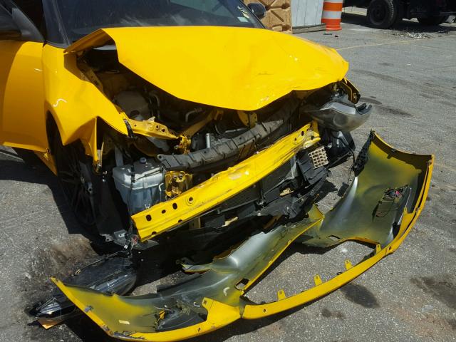 JTKJF5C76C3023044 - 2012 TOYOTA SCION TC 黄色 照片 9