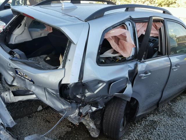 JF2SJAGC5JH408851 - 2018 SUBARU FORESTER 2 SILVER photo 9