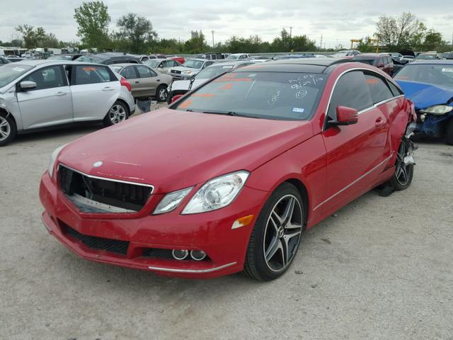 WDDKJ5GB1AF031689 - 2010 MERCEDES-BENZ E 350 RED photo 2