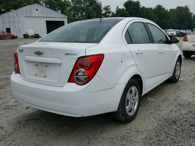 1G1JA5SH3E4238600 - 2014 CHEVROLET SONIC LS WHITE photo 4