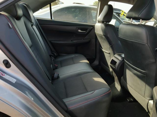 4T1BF1FK1GU256264 - 2016 TOYOTA CAMRY LE SILVER photo 6