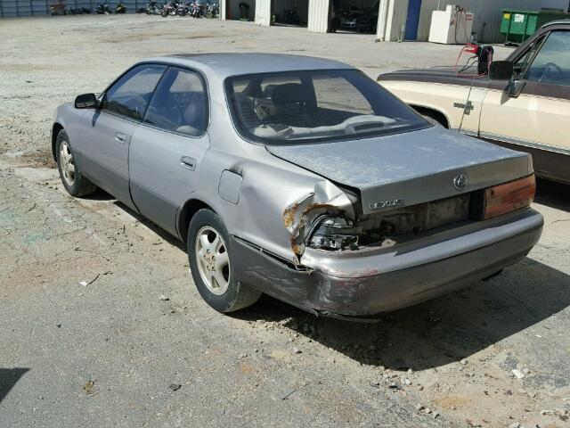 JT8VK13T3N0033365 - 1992 LEXUS ES SILVER photo 3