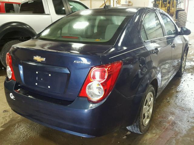 1G1JA5SHXF4182933 - 2015 CHEVROLET SONIC LS 蓝色 照片 4