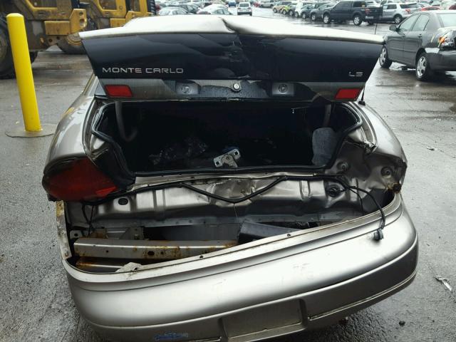 2G1WW12M8W9236997 - 1998 CHEVROLET MONTE CARL ნაცრისფერი ფოტო 9