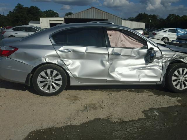 1HGCR3F89FA027865 - 2015 HONDA ACCORD EXL SILVER photo 9