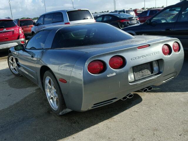 1G1YY22G235134428 - 2003 CHEVROLET CORVETTE CHARCOAL photo 3