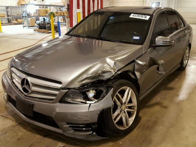 WDDGF4HB6DA865782 - 2013 MERCEDES-BENZ C 250 SILVER photo 2