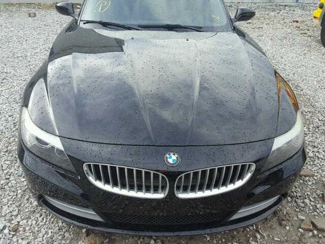 WBALM7C59AE382158 - 2010 BMW Z4 BLACK photo 9