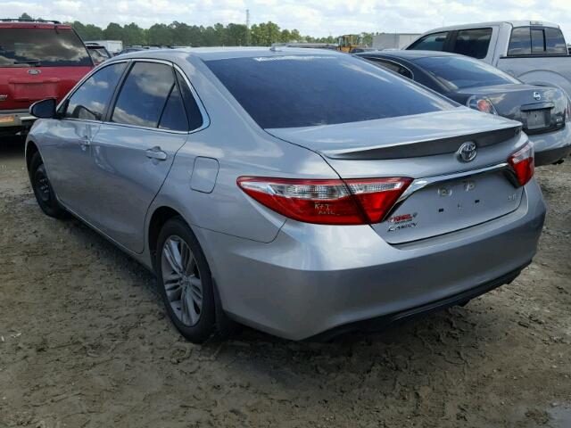 4T1BF1FK4GU209973 - 2016 TOYOTA CAMRY LE ვერცხლისფერი ფოტო 3
