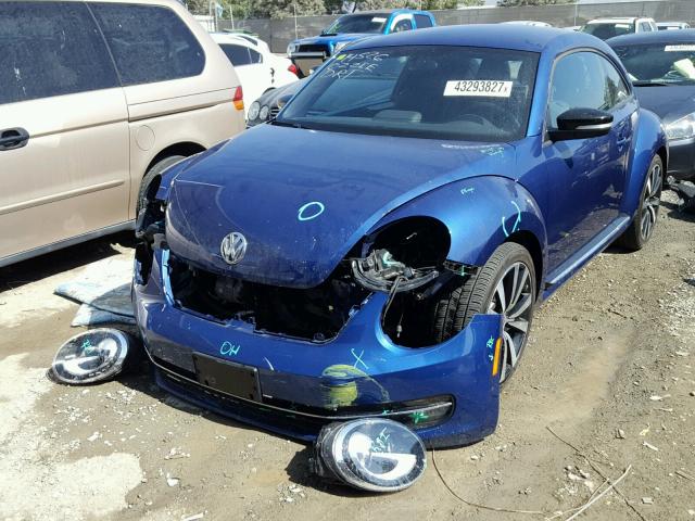 3VWV67AT7CM639254 - 2012 VOLKSWAGEN BEETLE TUR BLUE photo 2