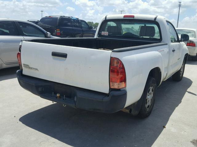 5TENX22N98Z589146 - 2008 TOYOTA TACOMA WHITE photo 4