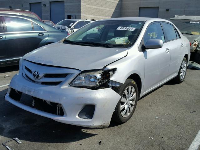 2T1BU4EE1CC810529 - 2012 TOYOTA COROLLA BA SILVER photo 2