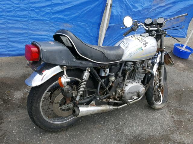 KZ750B033632 - 1979 KAWASAKI KZ750 SILVER photo 4