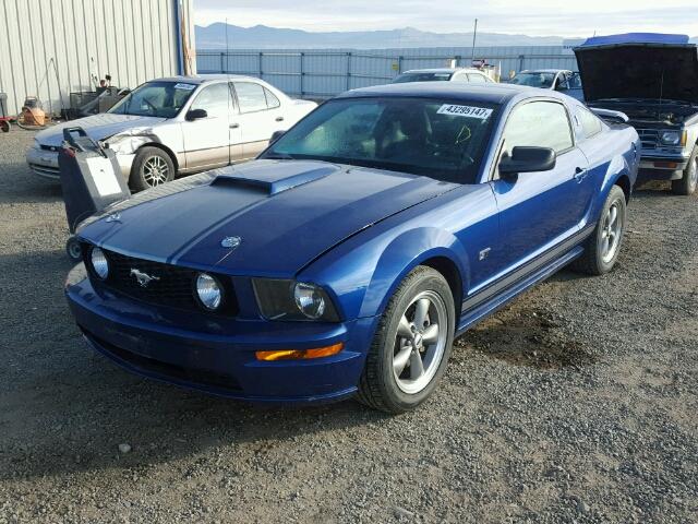 1ZVHT82H465114376 - 2006 FORD MUSTANG GT BLUE photo 2