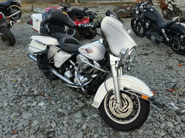 1HD1FC4147Y606211 - 2007 HARLEY-DAVIDSON FLHTCUI WHITE photo 1