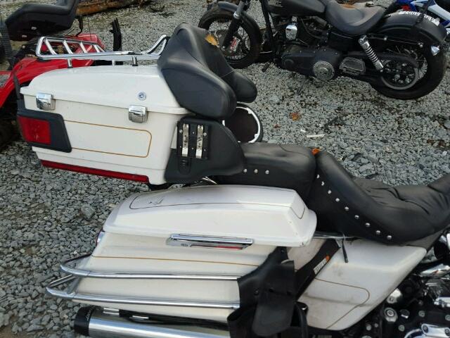 1HD1FC4147Y606211 - 2007 HARLEY-DAVIDSON FLHTCUI WHITE photo 6