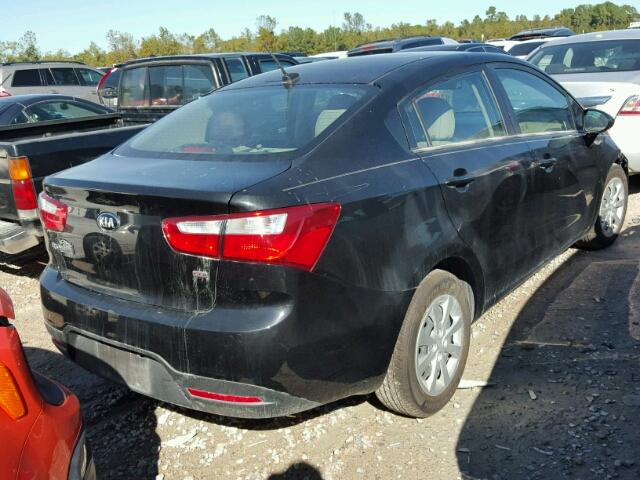 KNADM4A33F6425379 - 2015 KIA RIO LX Սև լուսանկար 4
