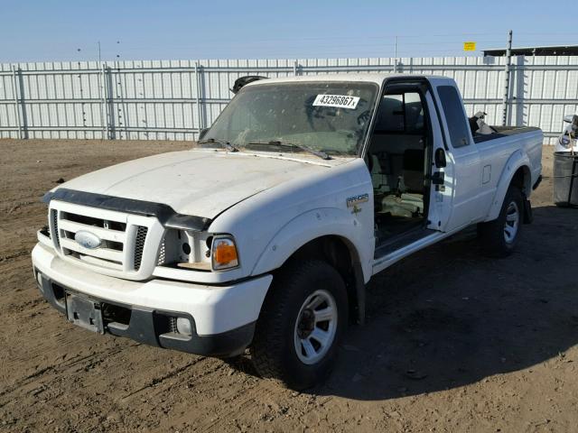 1FTYR44U76PA25359 - 2006 FORD RANGER SUP WHITE photo 2