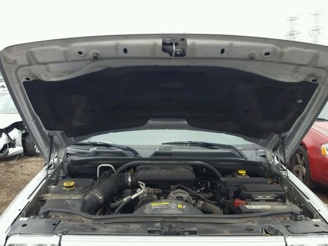 1J8HG48K16C293175 - 2006 JEEP COMMANDER SILVER photo 7