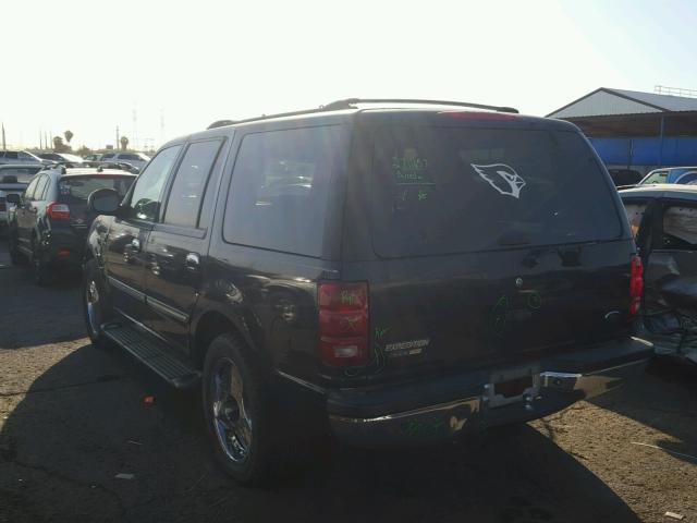 1FMRU1568YLA04981 - 2000 FORD EXPEDITION BLACK photo 3