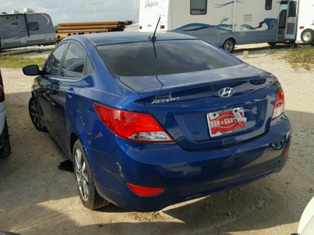 KMHCT4AE5HU271061 - 2017 HYUNDAI ACCENT BLUE photo 3