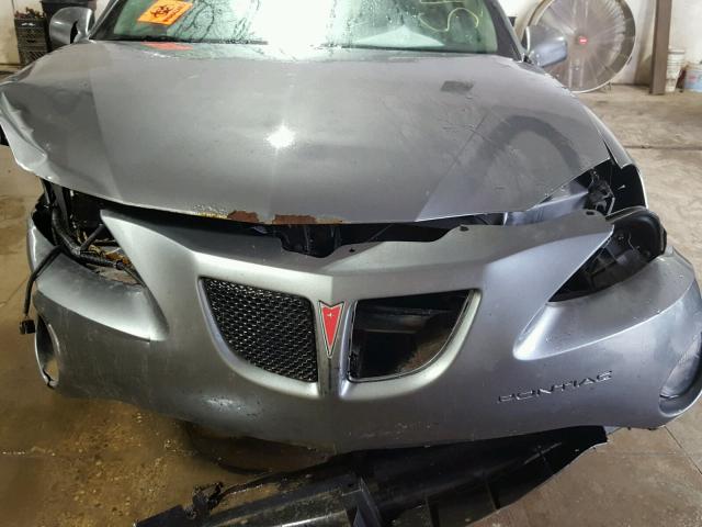2G2WP522641258927 - 2004 PONTIAC GRAND PRIX GRAY photo 7
