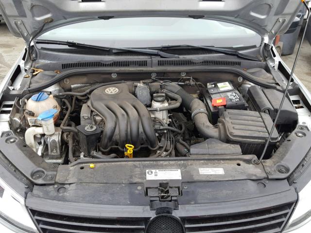 3VW2K7AJ4EM234405 - 2014 VOLKSWAGEN JETTA BASE Արծաթագույն լուսանկար 7